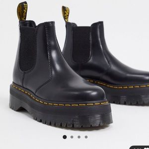Dr Marten platform Chelsea boots